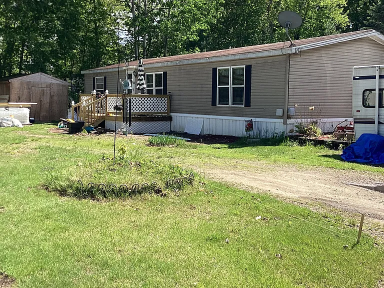 107 Fisherville Rd — Photo 14