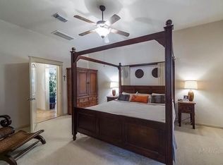 6 S Mews Wood Ct, Spring, TX 77381