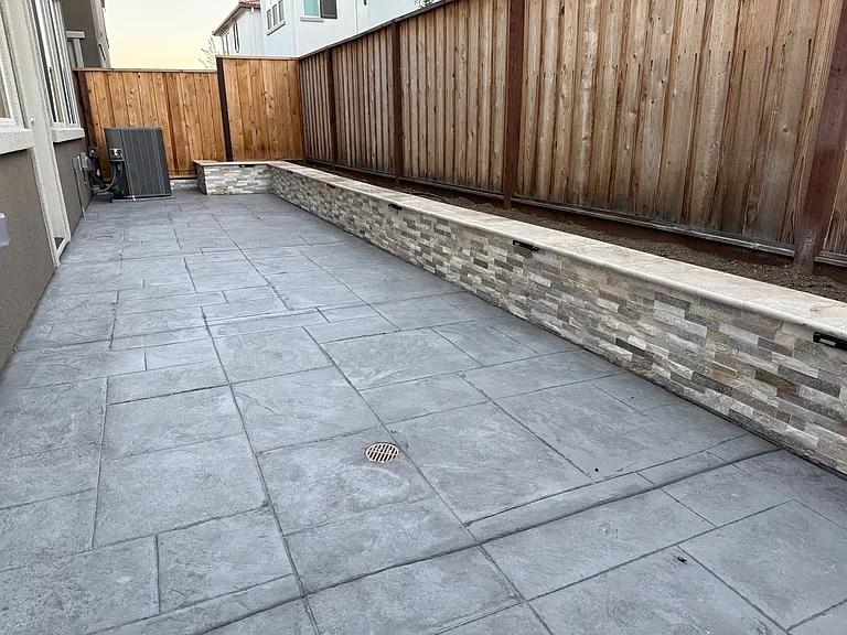 96 E Frost Dr — Photo 26