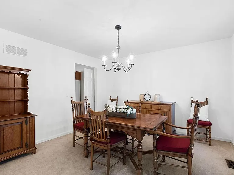 7314 The Cedars Dr — Photo 11