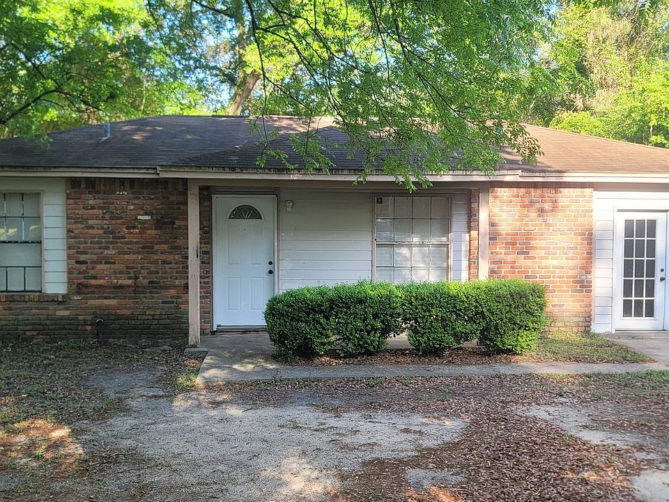 1st image of 5889 Cypress Cir