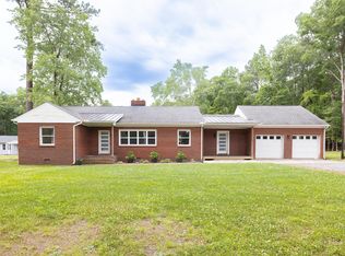 12383 W Patrick Henry Rd, Ashland, VA 23005