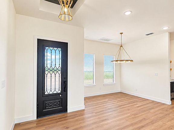 5th image of 2302 County Road 3300