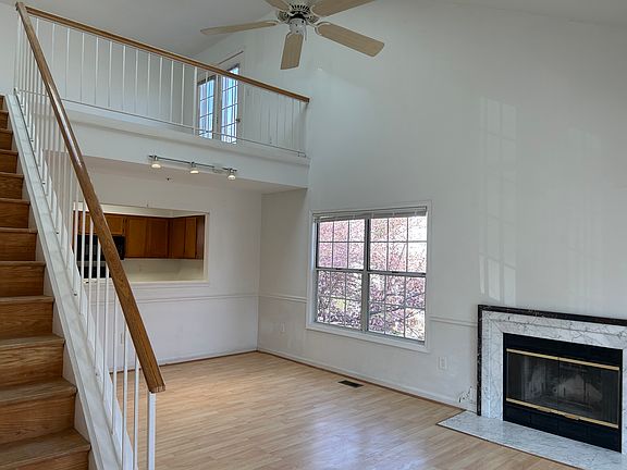 4th image of 19020 Amarillo Dr