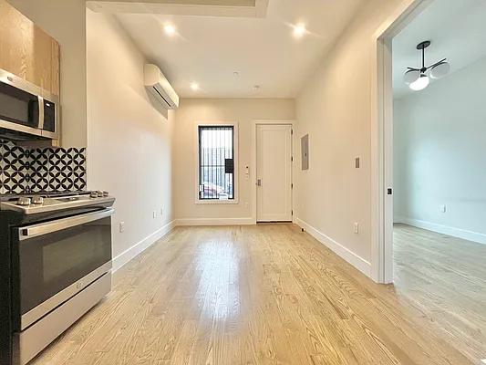 Rented by Doorway NYC, LLC | media 8