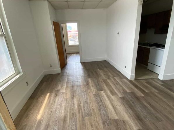 14 E Pike St APT 3C