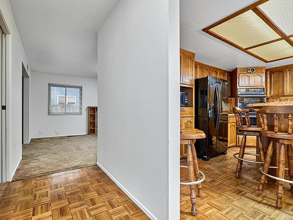 5th image of 1130 Aspen Drive