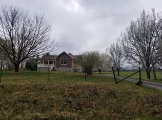 1998 Mount Vernal Rd, Rockwood, TN 37854