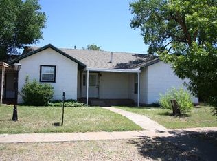 311 S Harrison St, Crosbyton, TX 79322