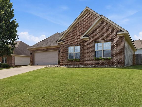2nd image of 2301 Pleasant Forest Dr