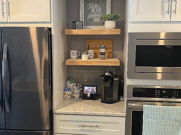 Wall oven /microwave 
