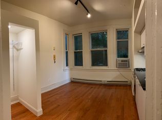 1300 Pine St APT 2M, Philadelphia, PA 19107