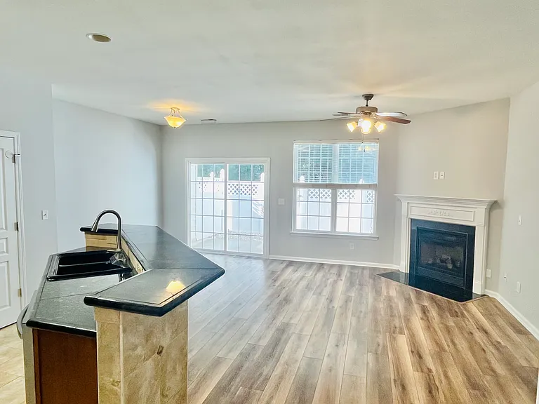 961 Copperstone Ln — Photo 7