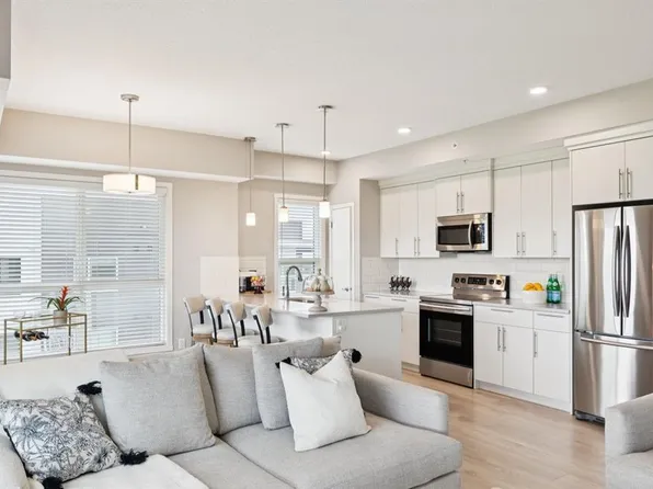 4250 S Seton Dr SE #408, Calgary, AB T3M 3B7