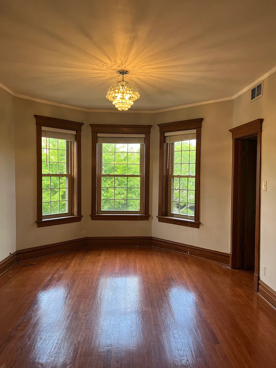 Building Photo - 8037 Floral Ave #2