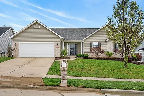 27 Crimson Leaf Ct Photo 1