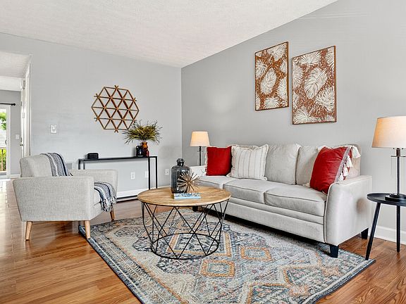 4th image of 8189 Baltimore Ave #7C