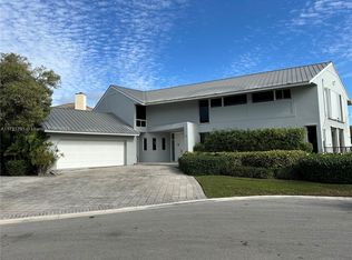 92 Island Dr S, Ocean Ridge, FL 33435