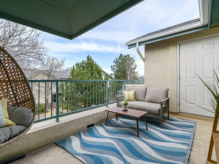 550 Mohawk Dr #70 — Photo 21