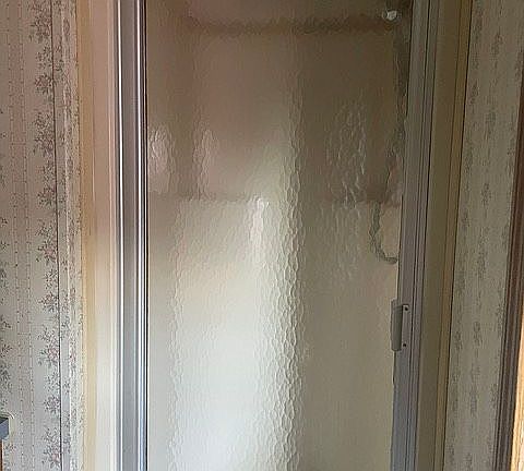5th image of 1120 Willow Dr