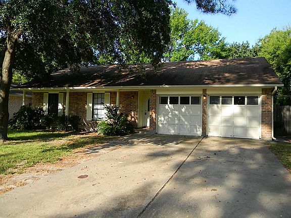 2nd image of 7307 Woodland West Dr