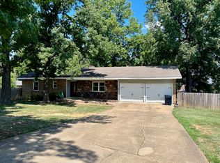 12 Wildwood Ln, Clarksville, AR 72830