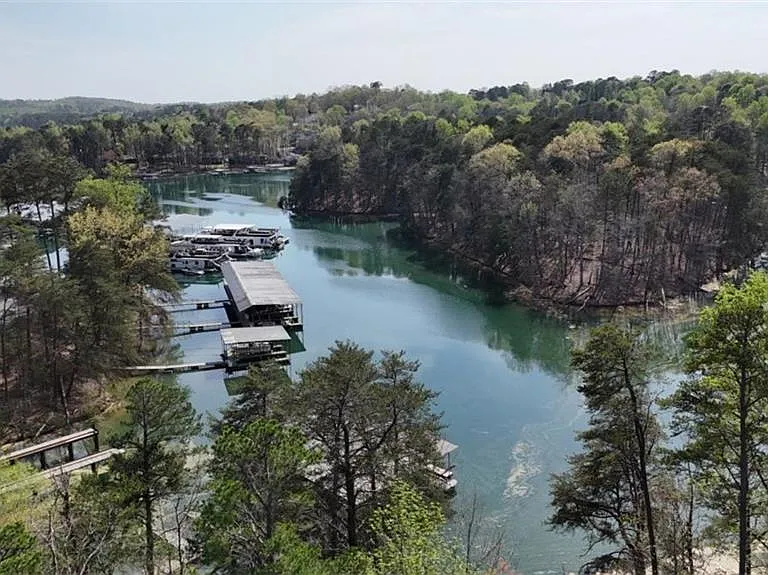 2020 Driftwood Cir — Photo 13