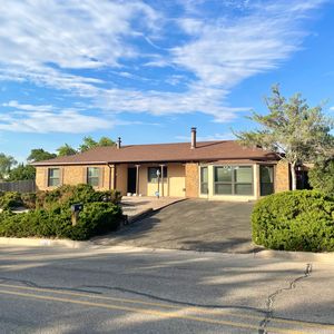 769 Tarpon Ave SE, Rio Rancho, NM, 87124