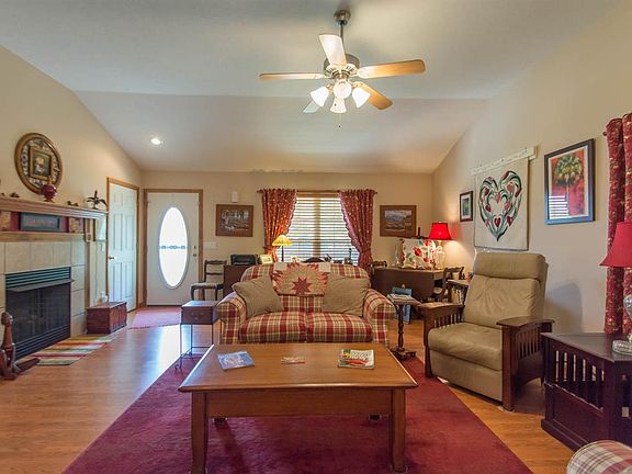 5th image of 1162 W Sugarberry Ct