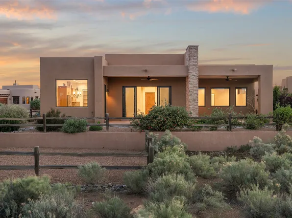 12 Camino De Colores, Santa Fe, NM 87506