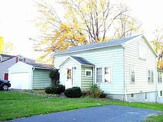 5th image of 21 Jackson Ave
