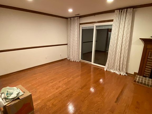3rd image of 920 Poquoson Cir