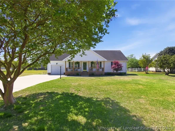 15 Willow Pond Ct, Lillington, NC 27546