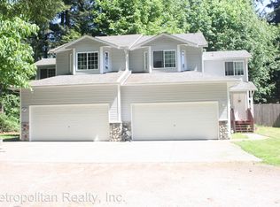 3327 Fender Dr #A, Lynnwood, WA 98087