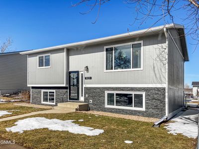 1820 28th St W, Williston, ND, 58801