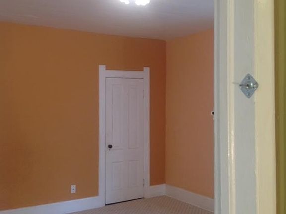 3rd image of 3130 N Bartlett Ave #2