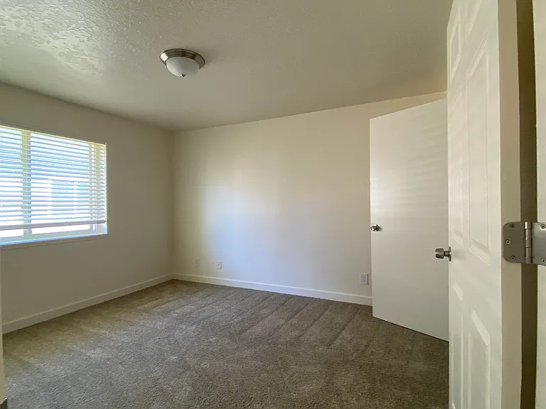 Willow Place — Photo 6