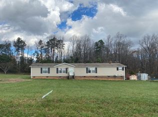 2635 Ashewood Dr, Snow Camp, NC 27349