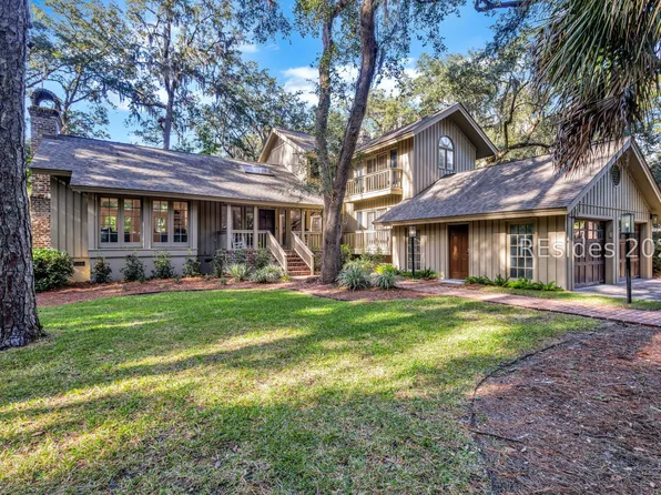 32 Plantation Dr, Hilton Head Island, SC 29928