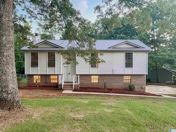 506 Brentwood Dr, Remlap, AL 35133