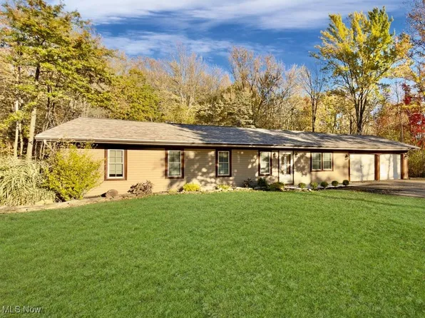 8285 Munson Rd, Mentor, OH 44060