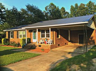 590 Boone Rd, Lumberton, NC 28360