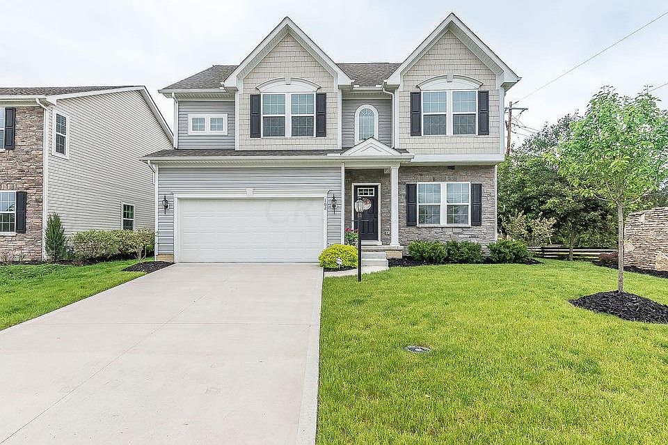 1st image of 102 Old Colony Dr