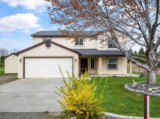10426 S 952nd Pr SE, Kennewick, WA 99338