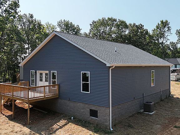 5th image of 55 Bluegill Ct