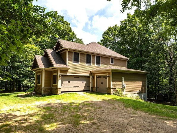 58754 415th Ave, Mazeppa, MN 55956