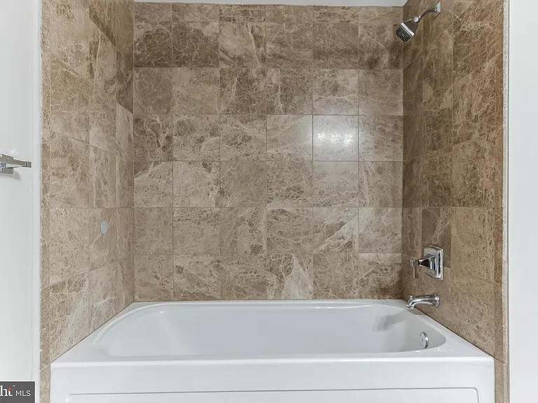 6301 Edsall Rd #521 — Photo 29