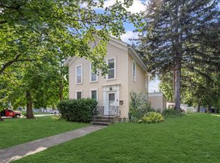 300 N South Elgin Blvd, South Elgin, IL 60177