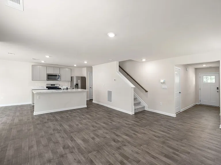 56 Currant Cir — Photo 4