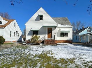 5683 Shawnee Dr, Lyndhurst, OH